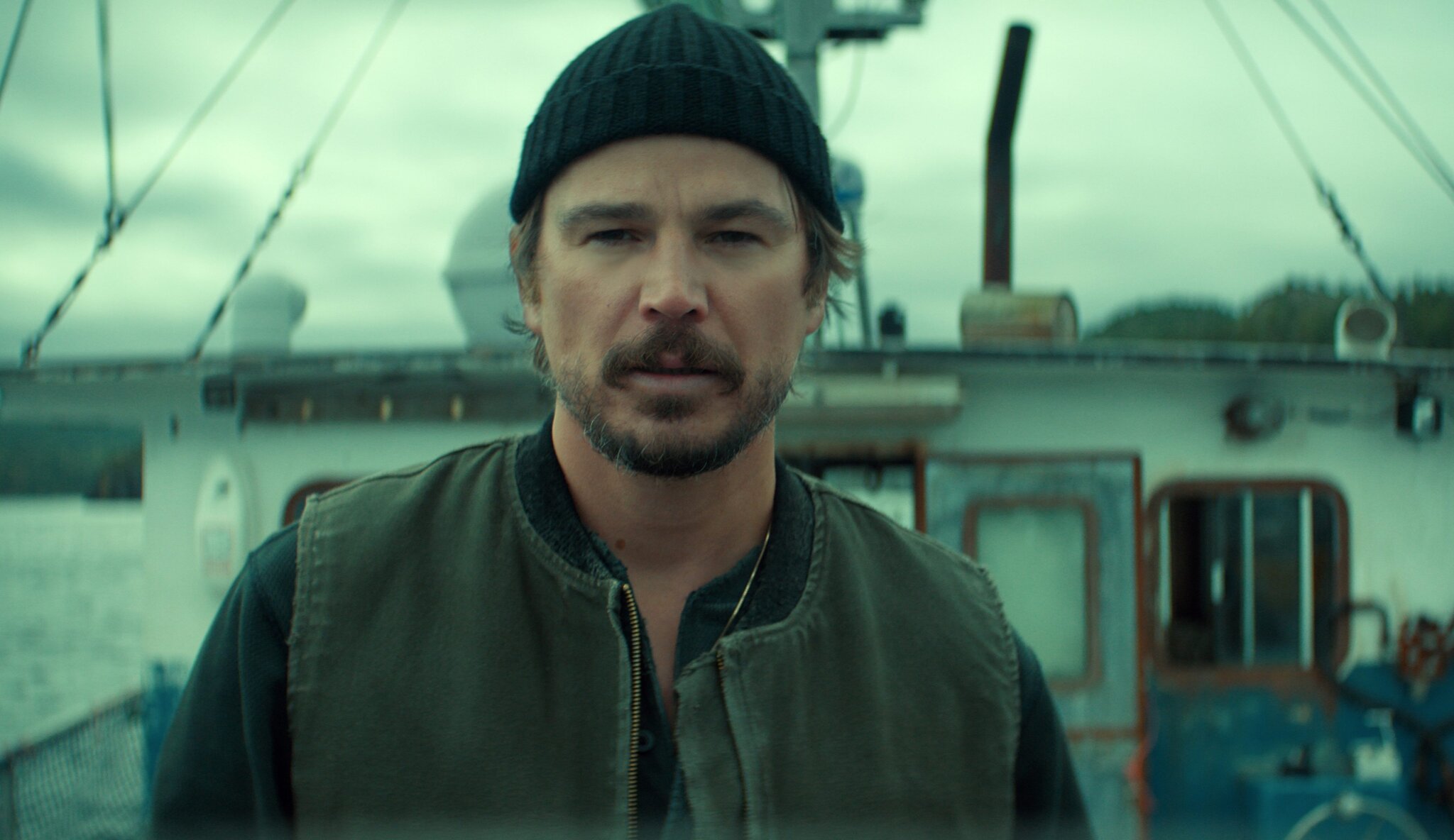 Josh Hartnett Battles a Sea Monster in First Teaser for Netflix Thriller Series ‘Below