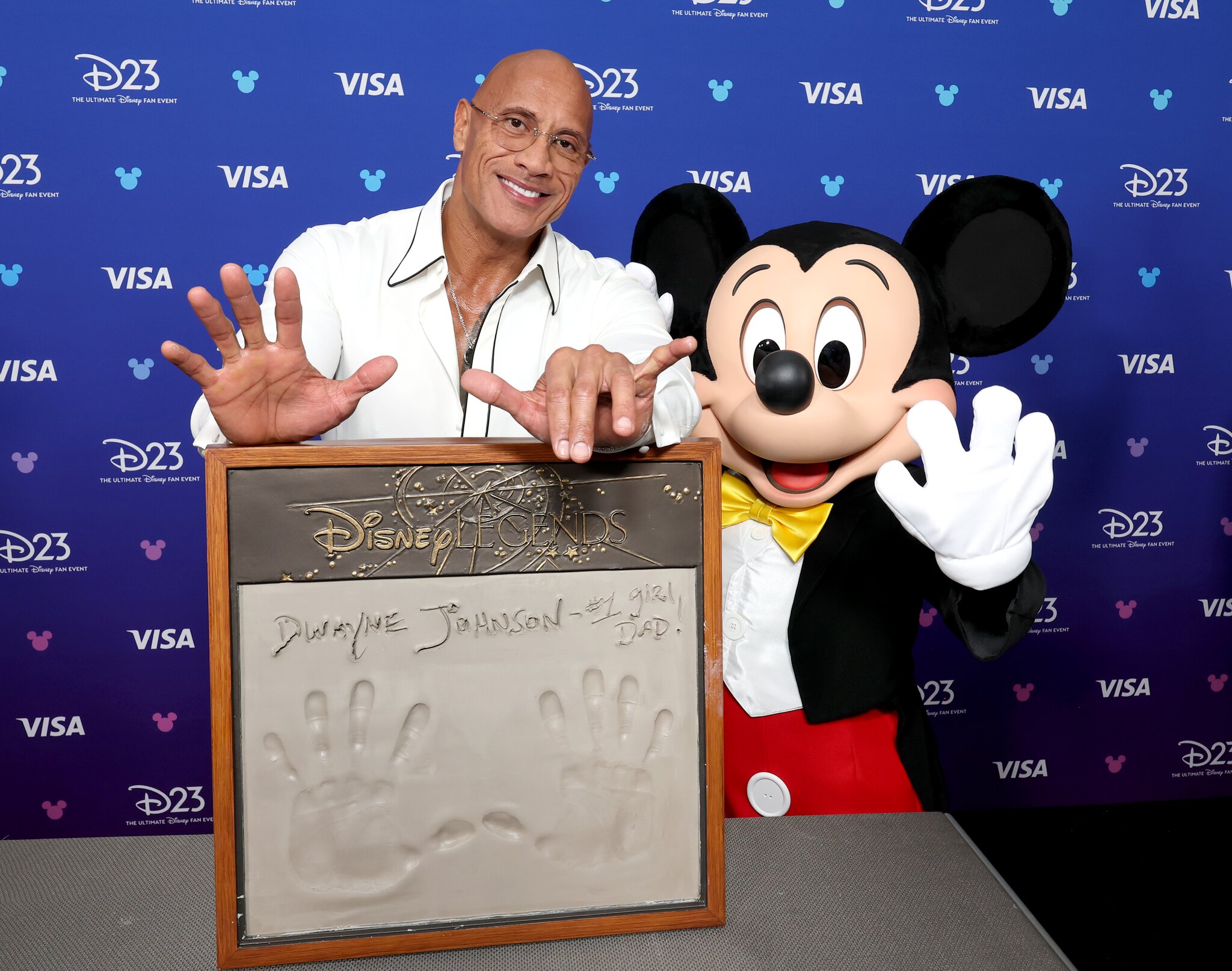Dwayne Johnson Leads Crowd in ‘Happy Birthday’ Song for Daughter Simone After Receiving Disney Legends Award at D23