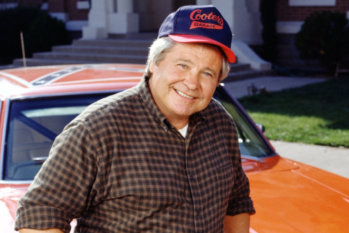 Ben Jones, Actor Turned Politician Who Played Cooter Davenport in ‘The Dukes of Hazzard,’ Dies at 84