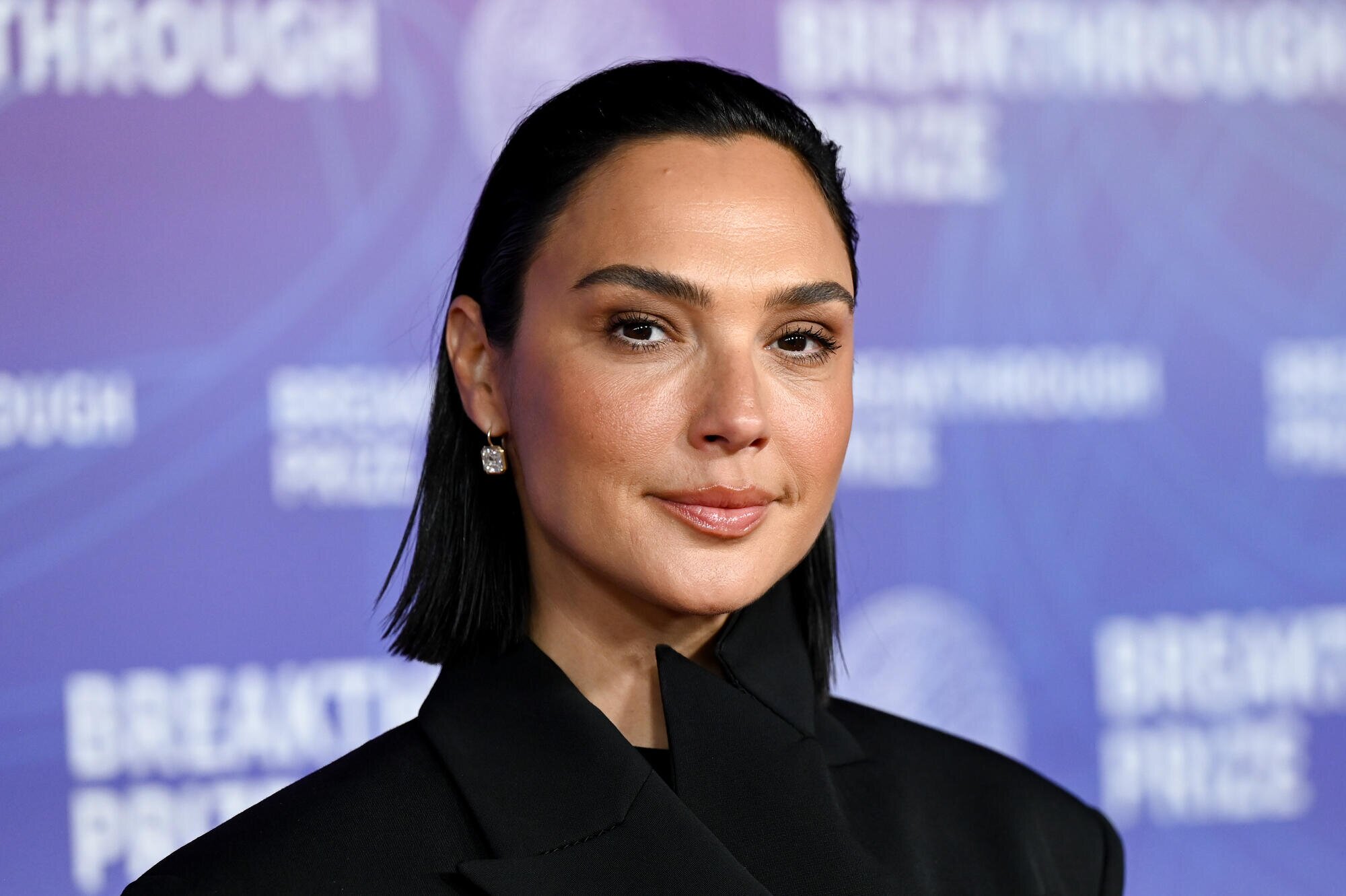 Gal Gadot Defends Starring in Movie With AI Sets and Lighting Because ‘You’re Going to Work With It or Be Out of the Game’;…