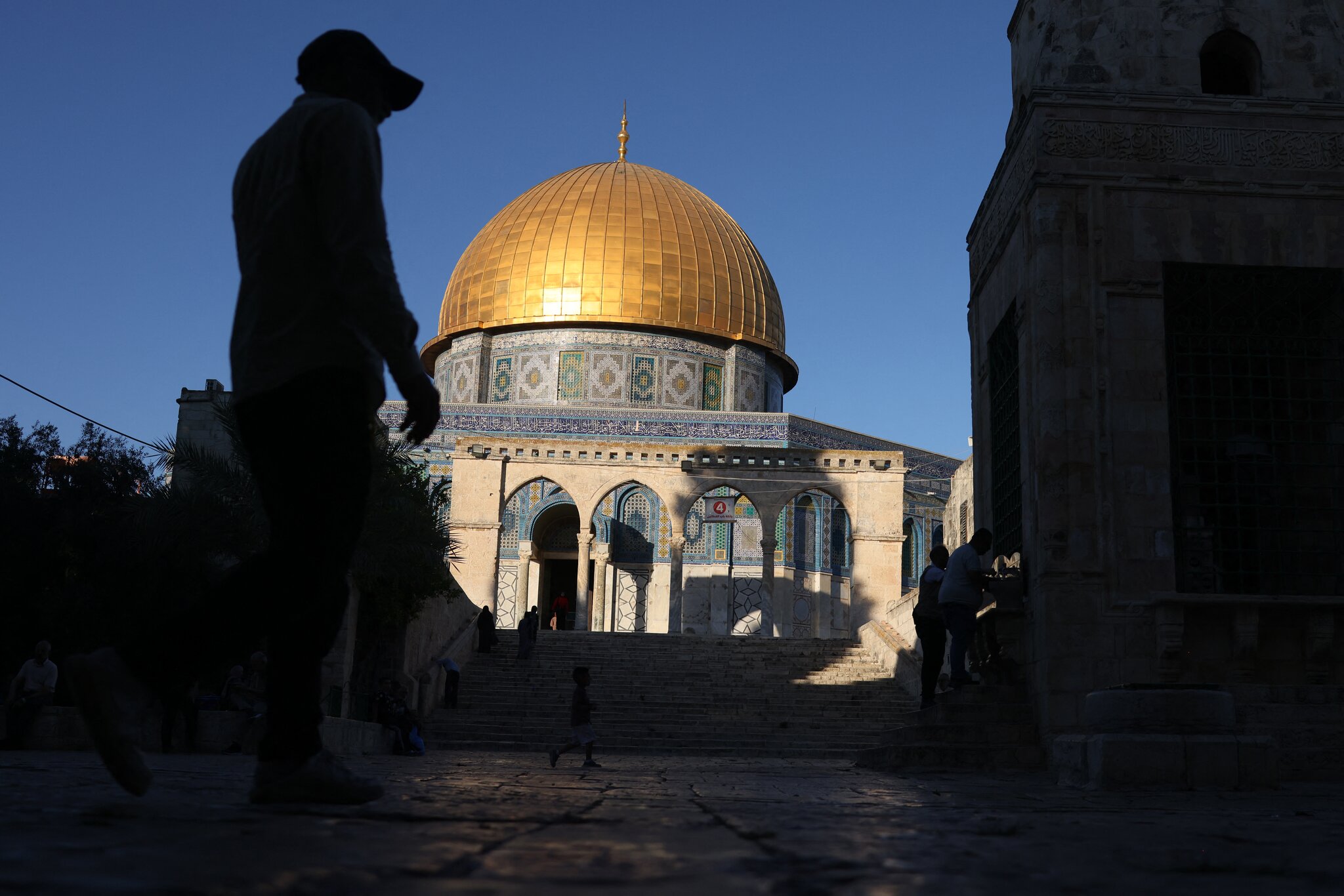 Top Arab, Muslim diplomats launch plan to protect Jerusalem religious sites