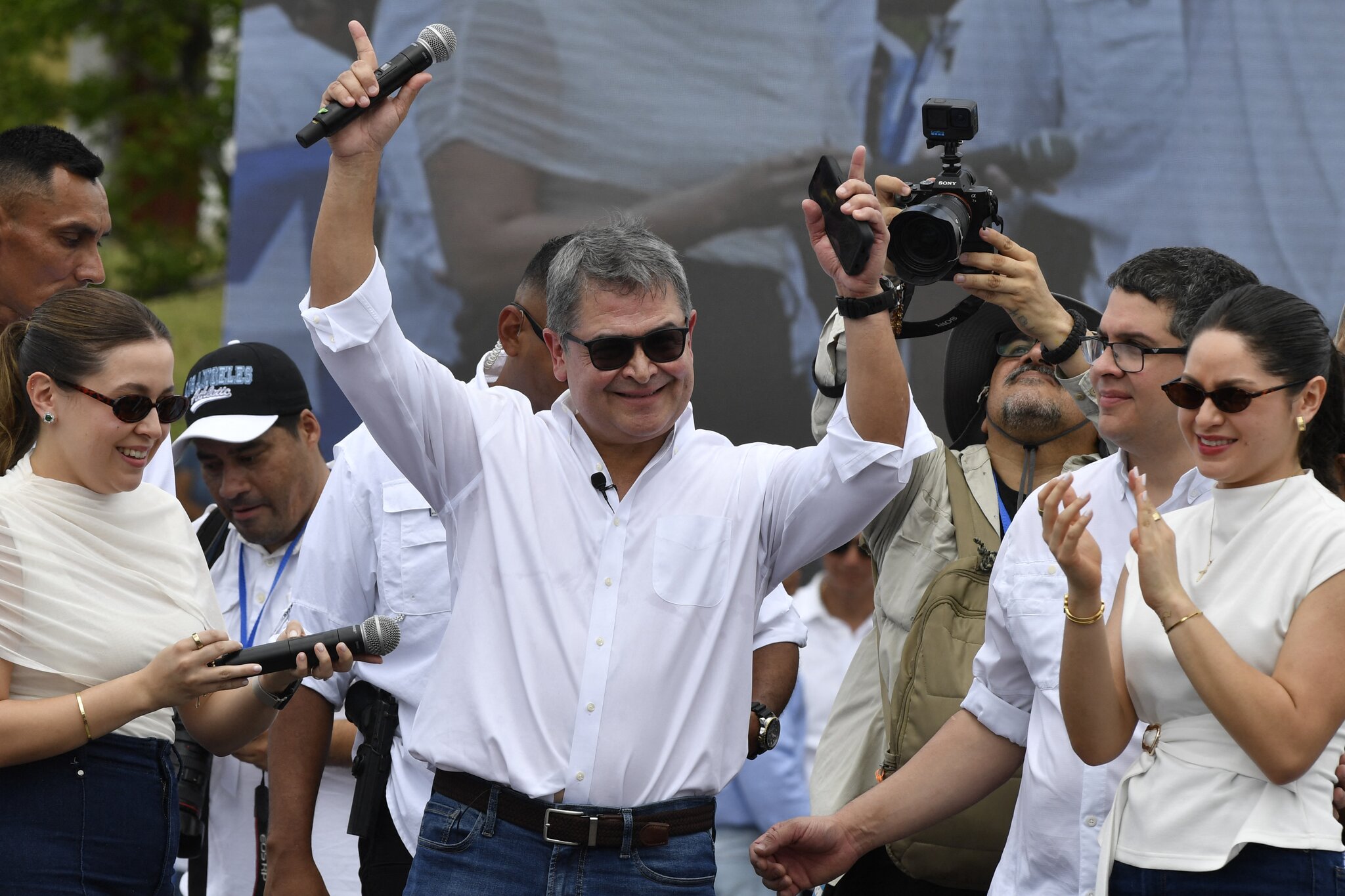 Former President Hernandez returns to Honduras after Trump pardon
