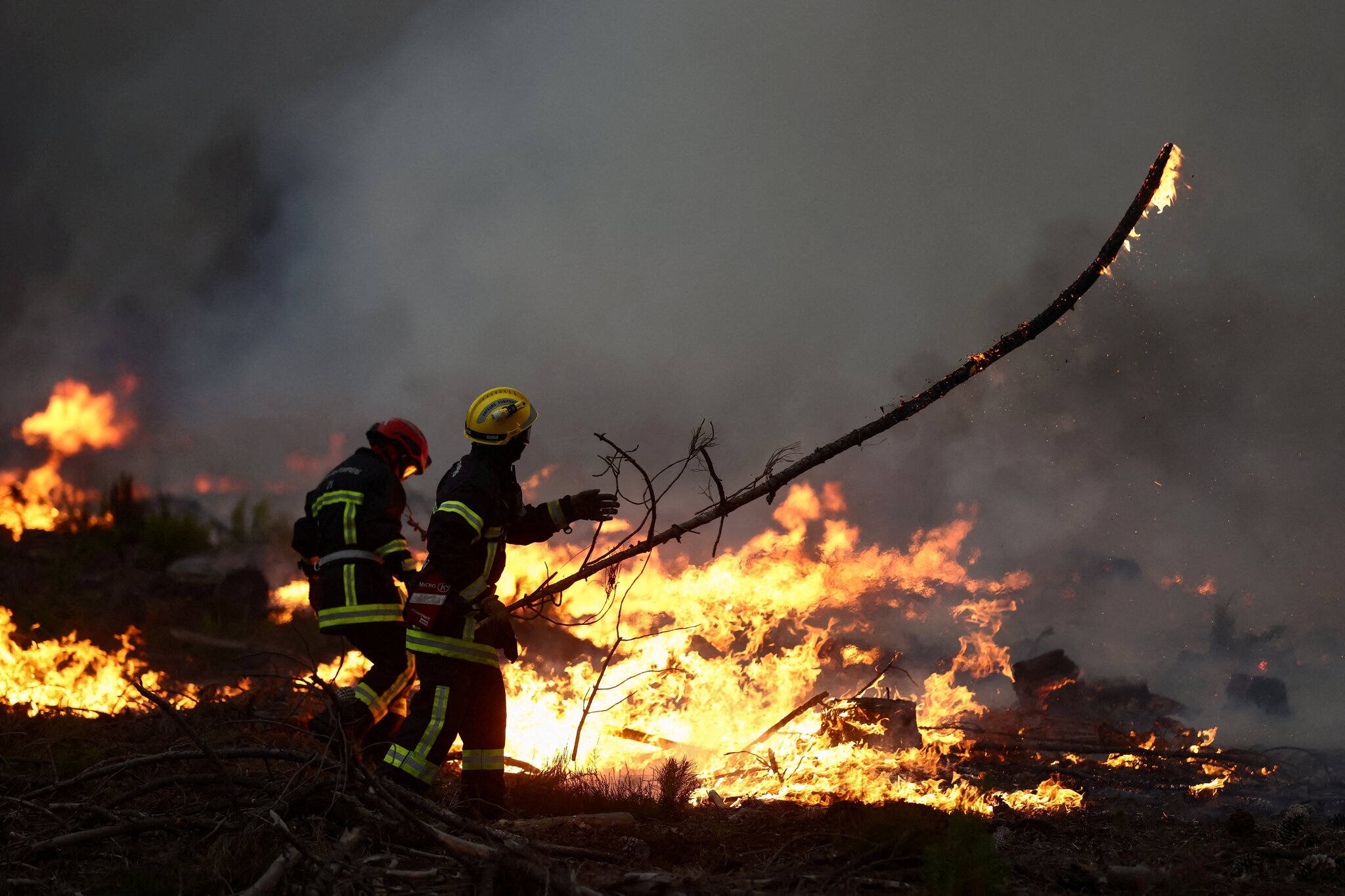 More than 360,000 evacuated as wildfires rage in France and Spain