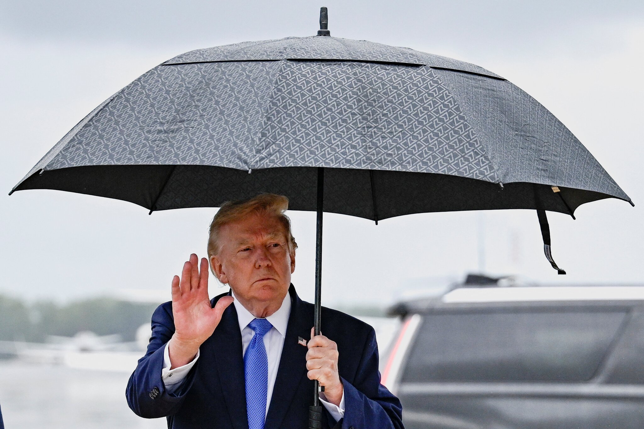 Trump says new round of Iran talks will begin Monday