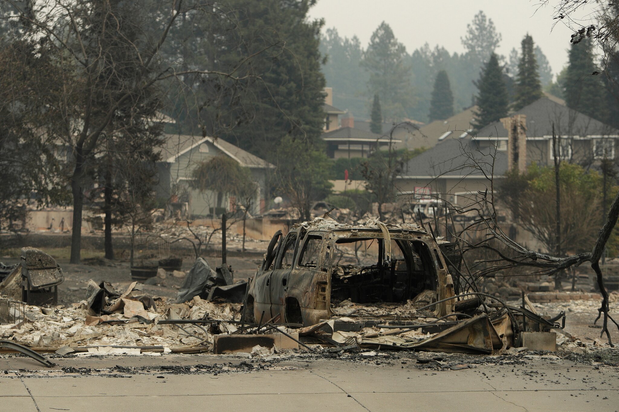 Fires in Spokane, Washington, burn 600 structures, force 60,000 evacuations