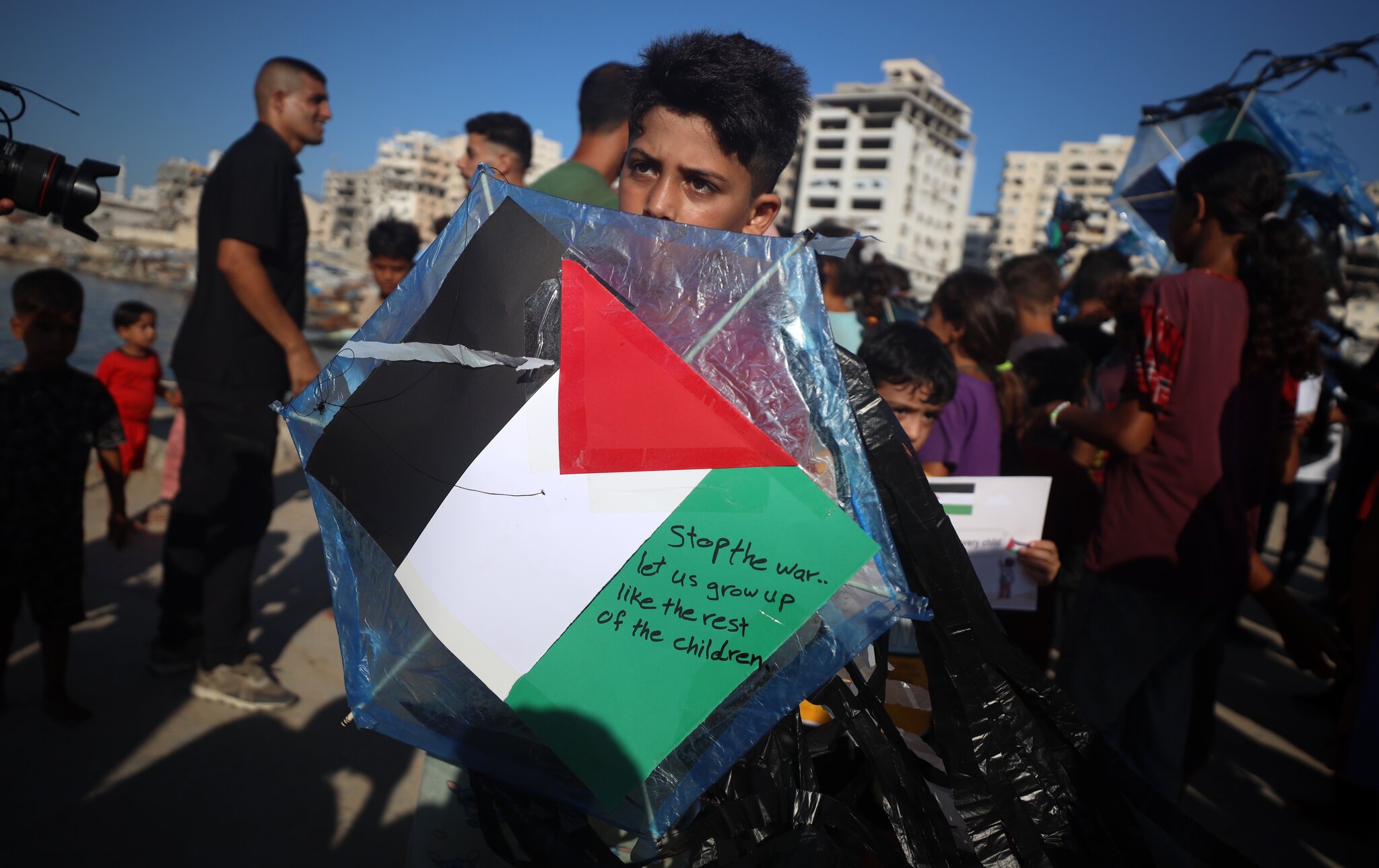UN rejects Israel’s threat to expel Gaza residents over kite-flying