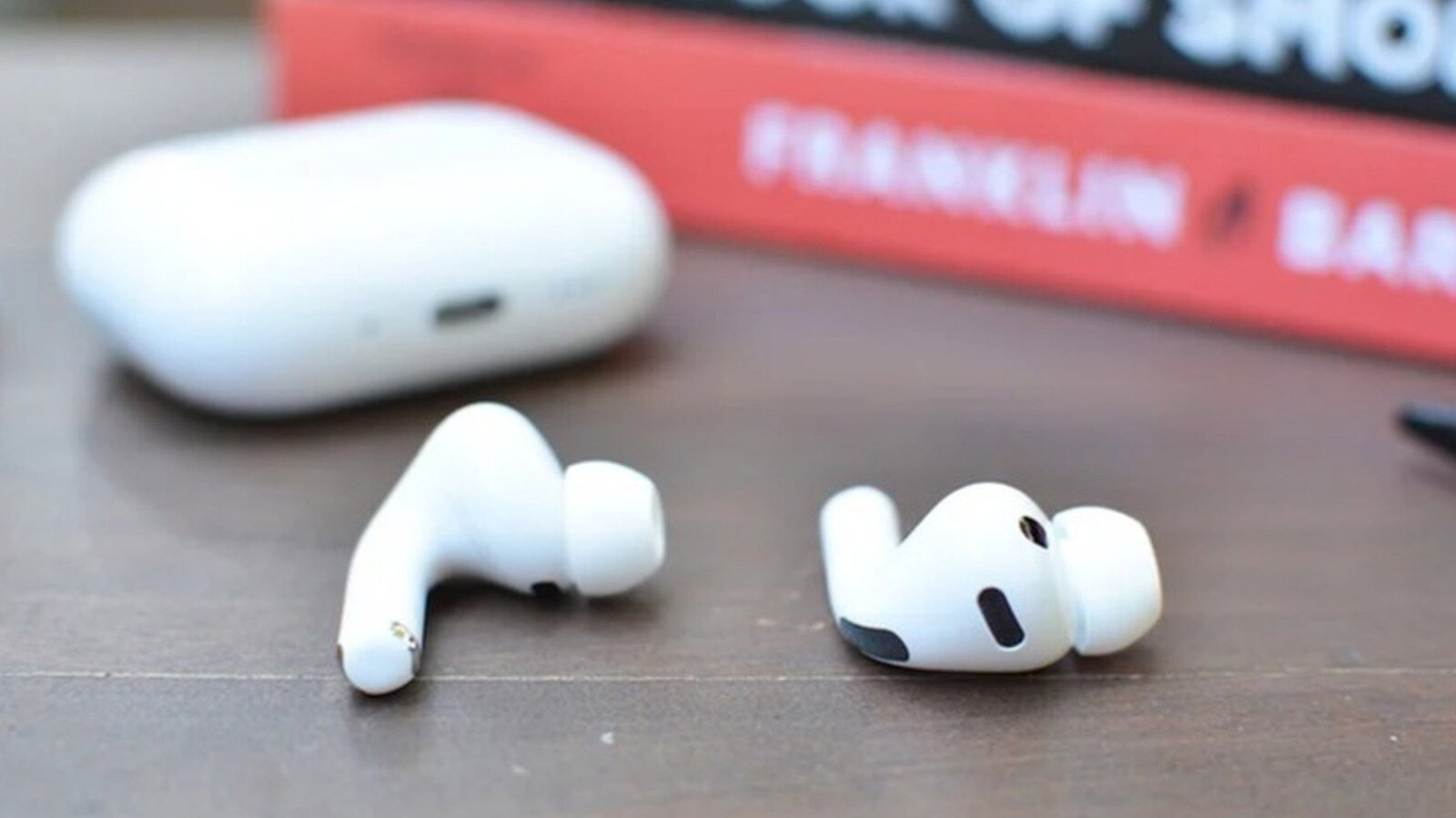 Apple appears to have leaked its camera-equipped AirPods