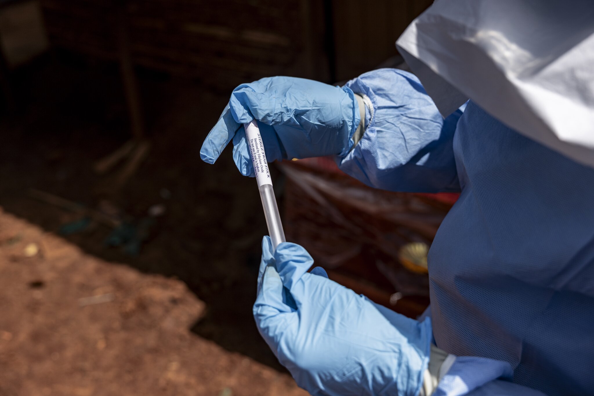 Scientists deploy Merck’s Ebola vaccine in DRC